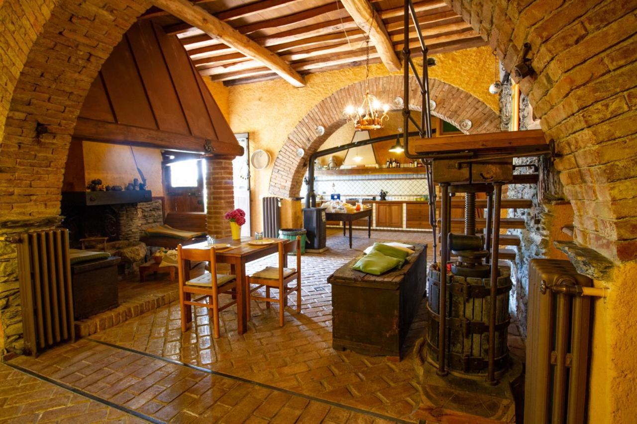 Rivarola al Tempo Dei Castelli Carasco Esterno foto